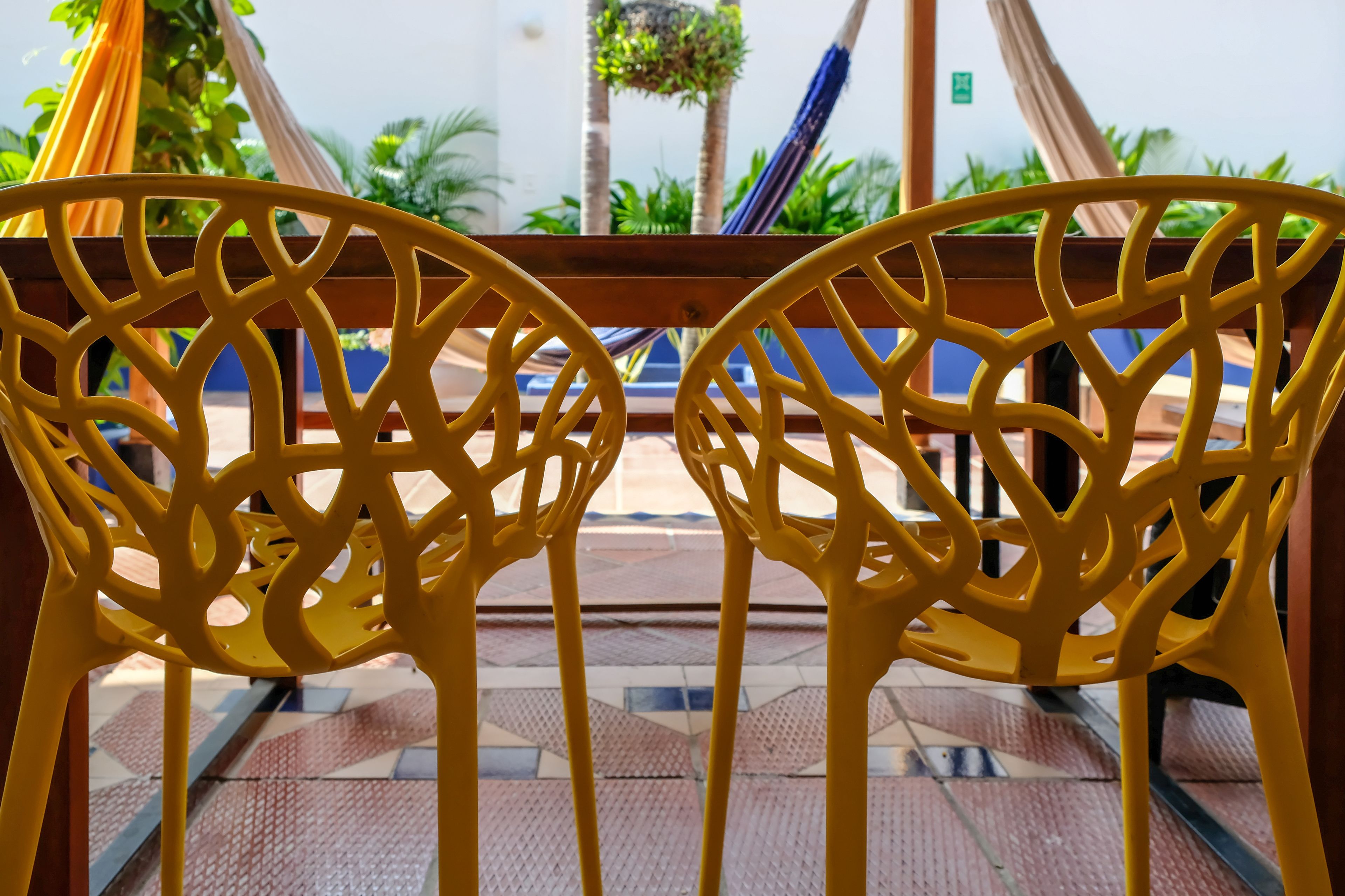 32-inch smart tv with satellite channels, tv