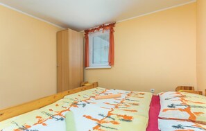 2 quartos, Wi-Fi de cortesia, roupa de cama