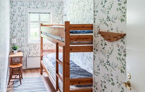 Luokittelematon kuva, 4 kautta 18, painike
