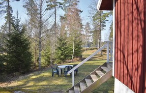 Property grounds - 2 bedroom awesome home in Kvillfors (Kvillfors)