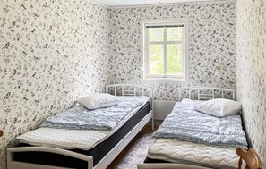 2 bedrooms