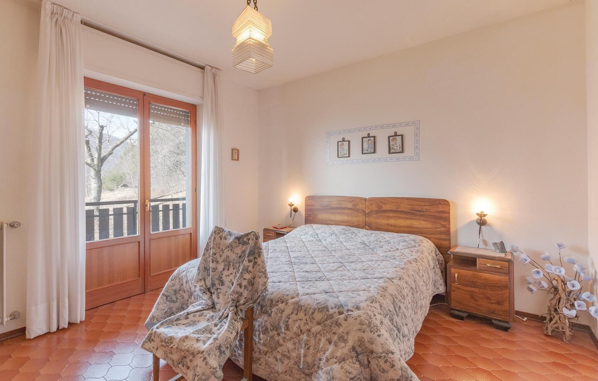 2 chambres, lit parapluie