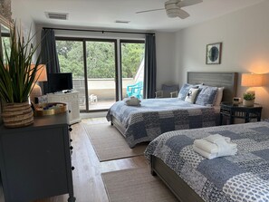 2 bedrooms, iron/ironing board, free WiFi, bed sheets - Popular Spinnaker Beach House! Close to Beach! Amenity access included! (Seabrook Island)