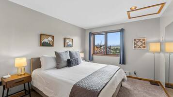 1 dormitorio, tabla de planchar con plancha, wifi gratis y ropa de cama