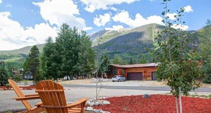 Frisco View Flat🏔️close to Vail⛷️Breck🚙Garage🐶$0 Cleaning & Pet Fees