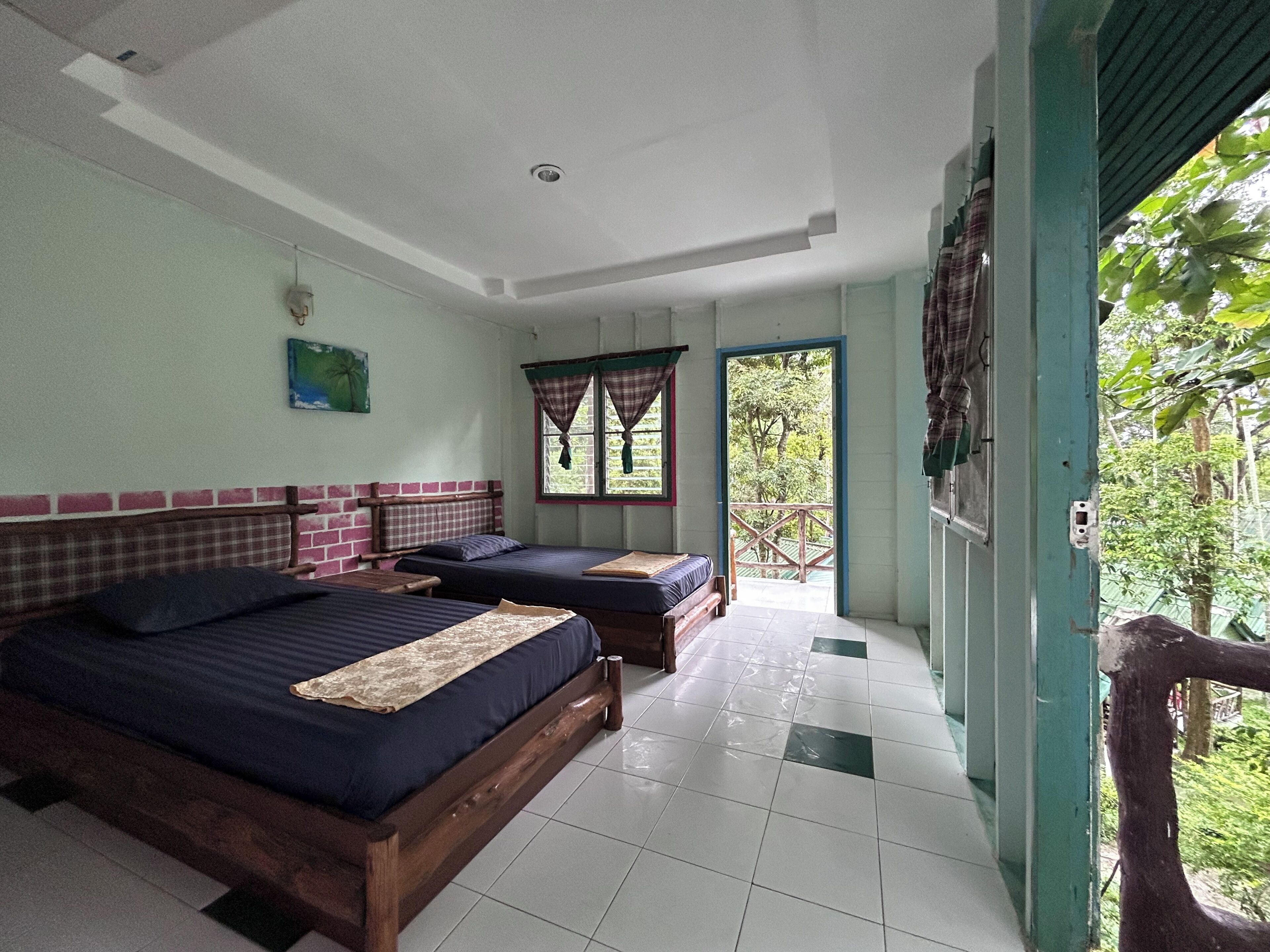 Hillside Bungalows | Individually decorated, bed sheets