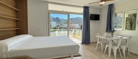 1 chambre, Wi-Fi gratuit, draps fournis
