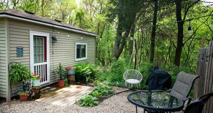 The Tiny Bay House - Romantic Hideaway