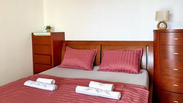 Free WiFi, bed sheets