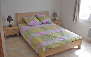 2 Schlafzimmer, Bügeleisen/Bügelbrett, Internetzugang