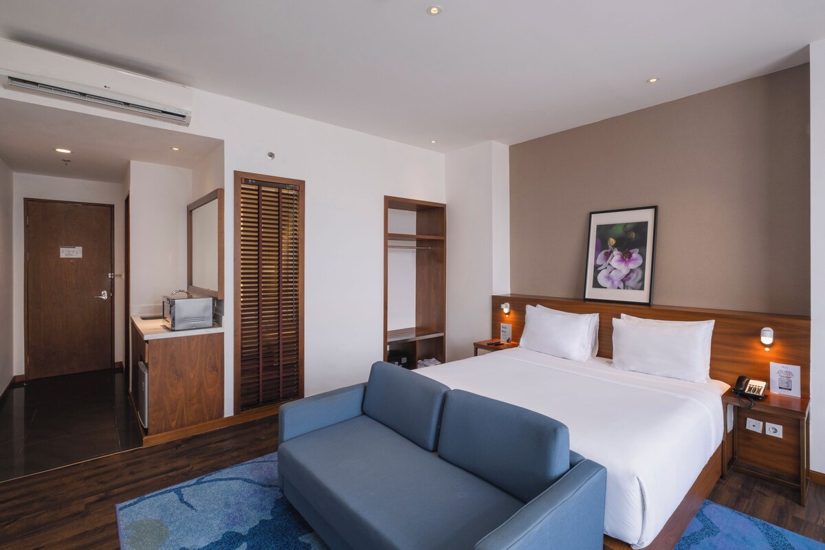 Executive-Zimmer, 1 Queen-Bett | Minibar, Zimmersafe, Schreibtisch, Verdunkelungsvorhänge