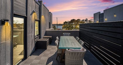 Modern Lake View Condo Located Downtown Saugatuck with Spacious Rooftop Patio