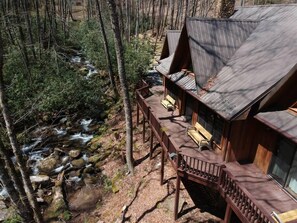 Exterior - Luxury Creekside Lodge at Huffman Creek Retreat, Wifi, Private Hiking Trails (Robbinsville)