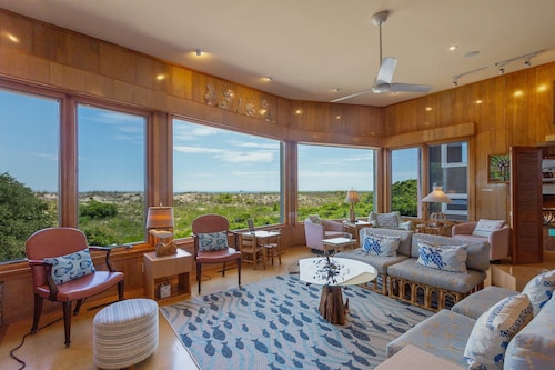 Award Winning Ocean Front Architectural Gem 
[Home Share per VA Beach Zoning]