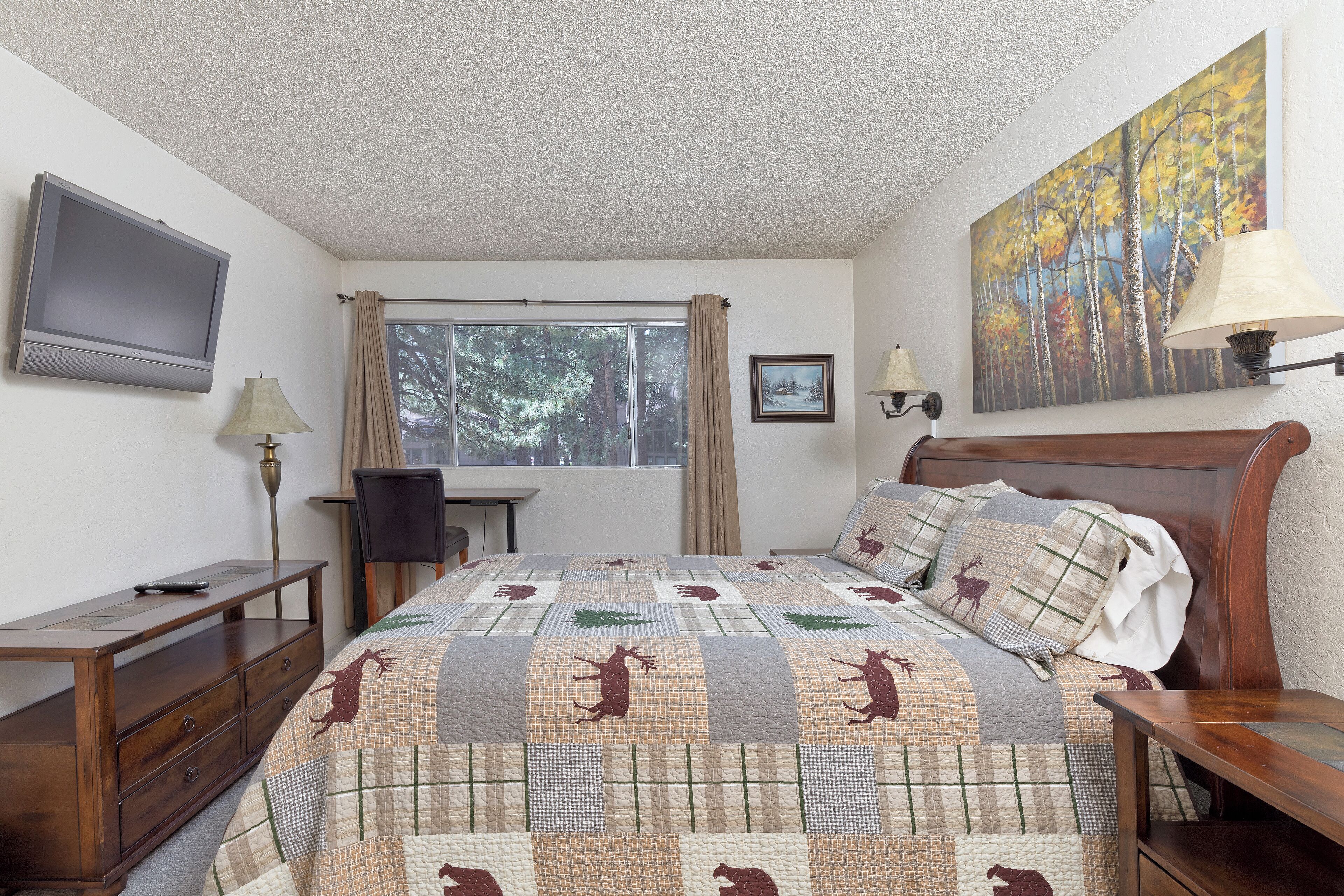 2 bedrooms, desk, iron/ironing board, free WiFi