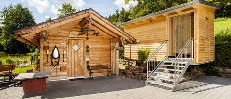 Couples treatment room(s), sauna, steam room, body treatments