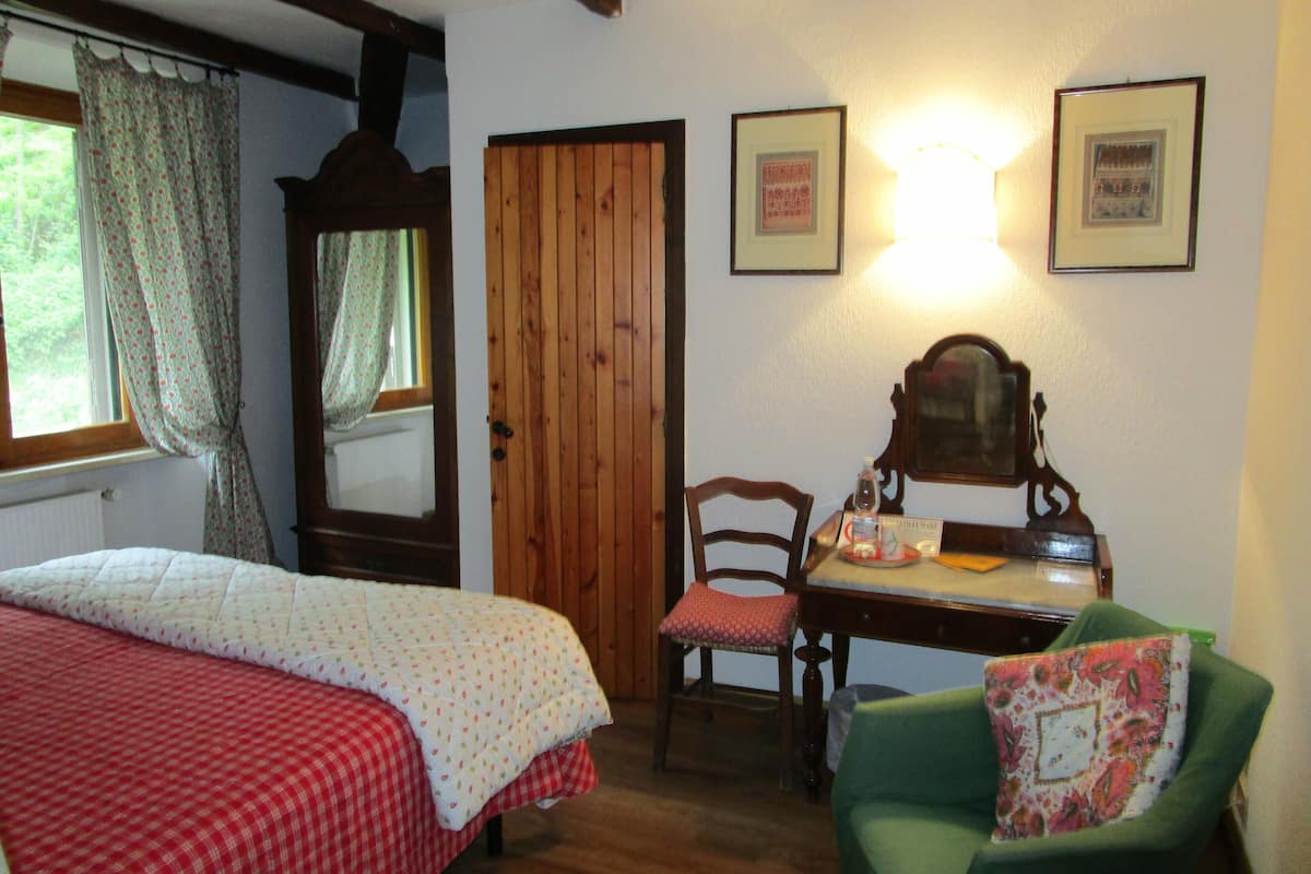 Classic Double or Twin Room