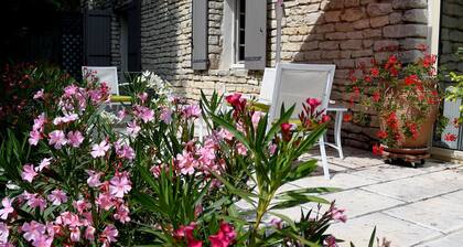 Les Chambres d'Adeline B&B