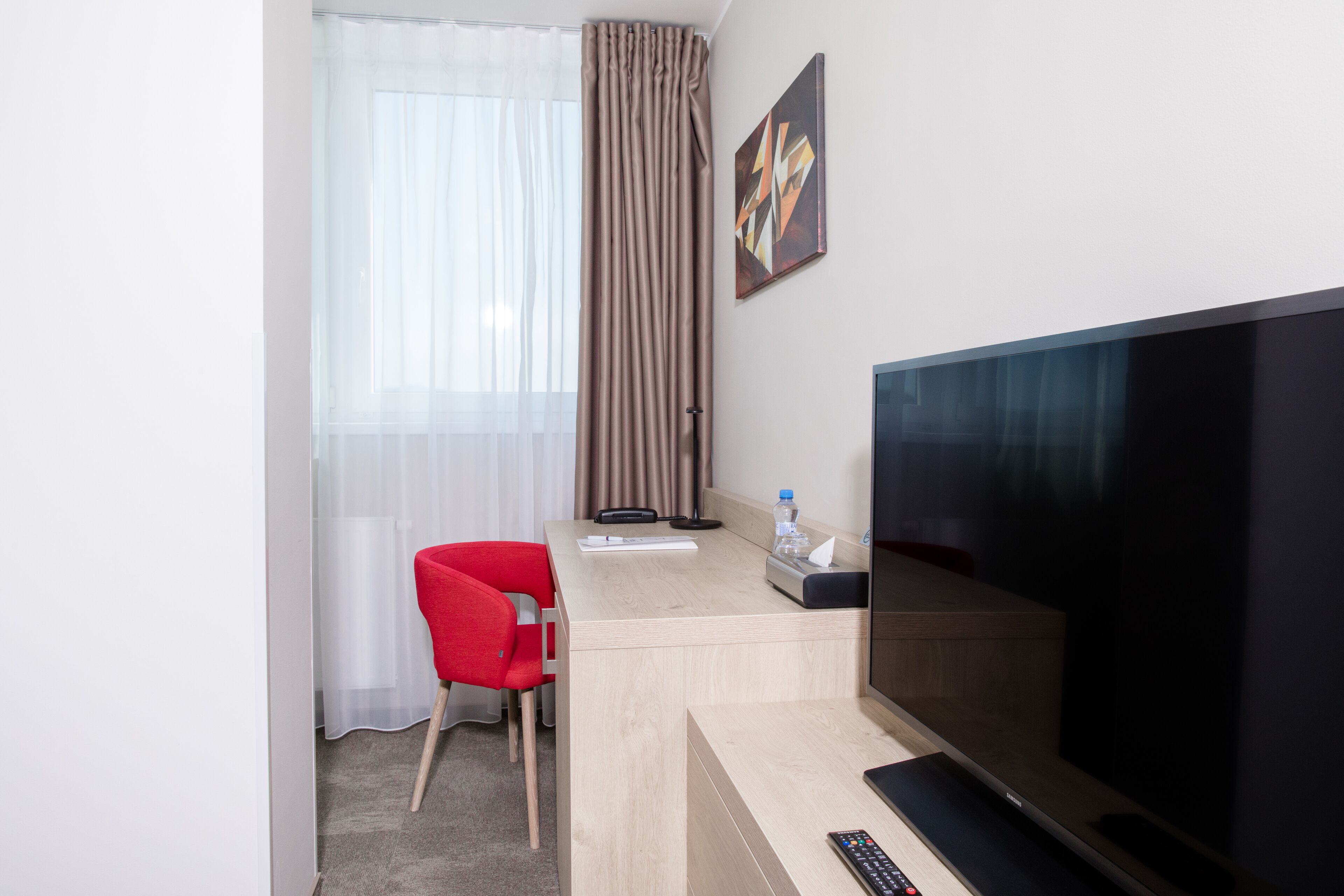 business double room | 1 bedroom, hypo-allergenic bedding, select comfort beds, minibar