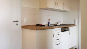 Apartment (Pfänderblick) | Private kitchenette | Fridge, stovetop, coffee/tea maker, electric kettle