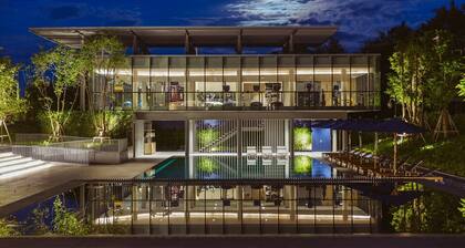 Modena by Fraser Buriram