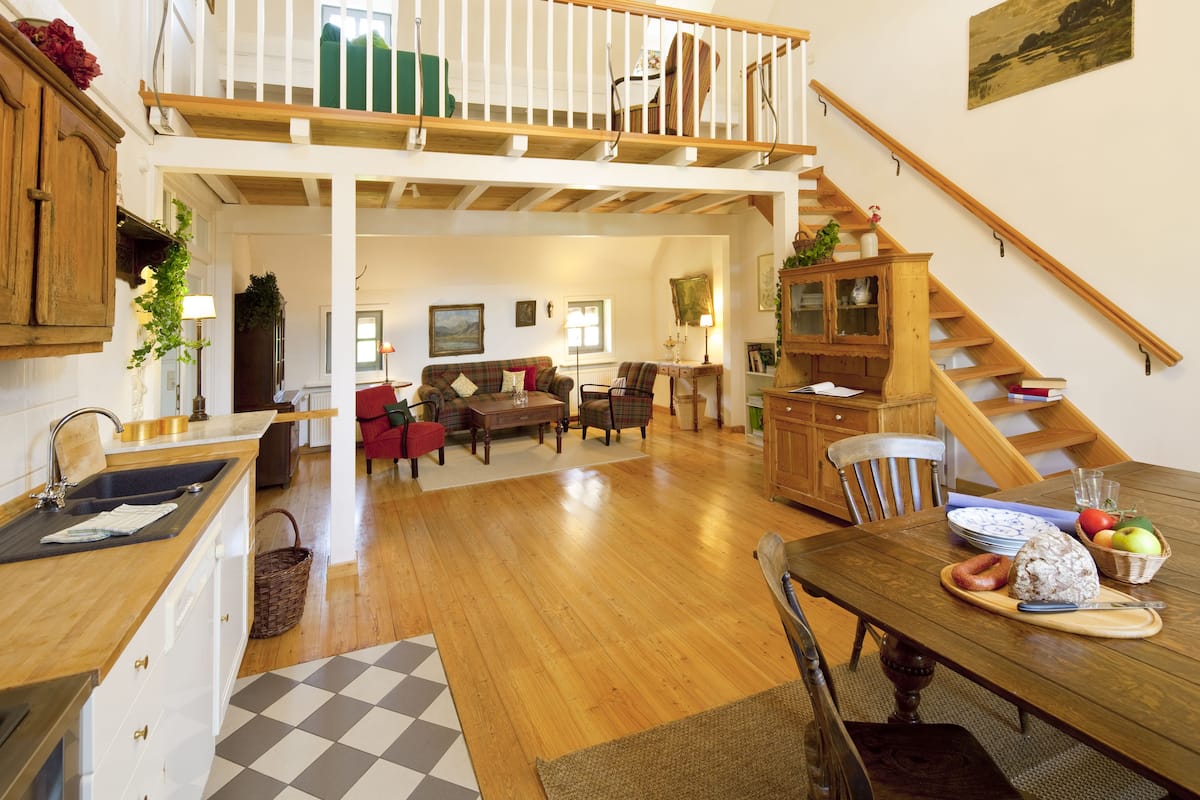 Appartement | Minibar, bureau, Wi-Fi gratuit, draps fournis
