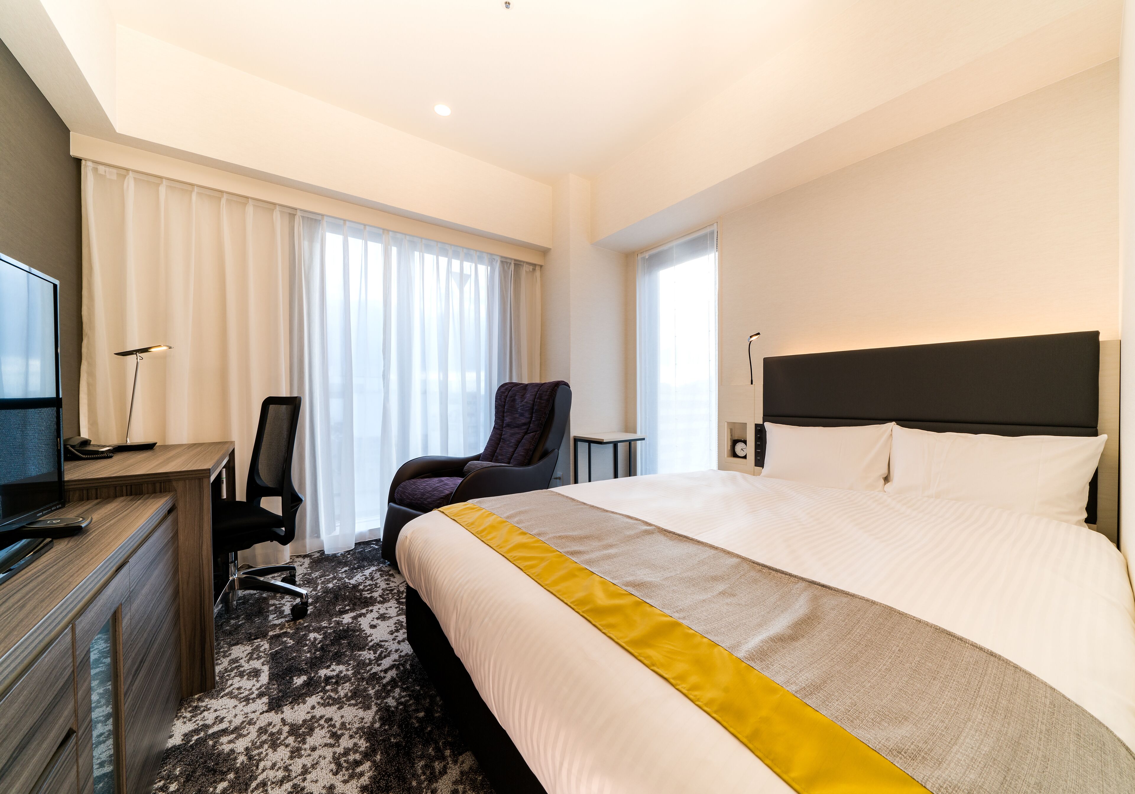 superior double room, multiple people use, smoking | 1 bedroom, in-room safe, blackout curtains, soundproofing