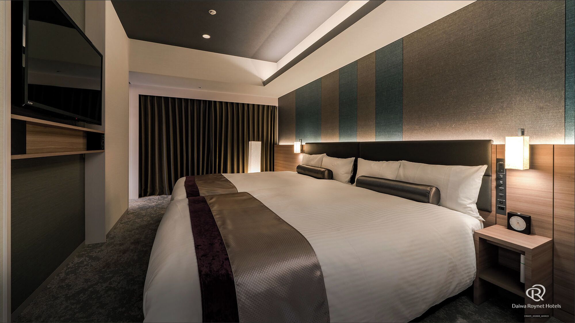In-room safe, blackout curtains, soundproofing, free WiFi