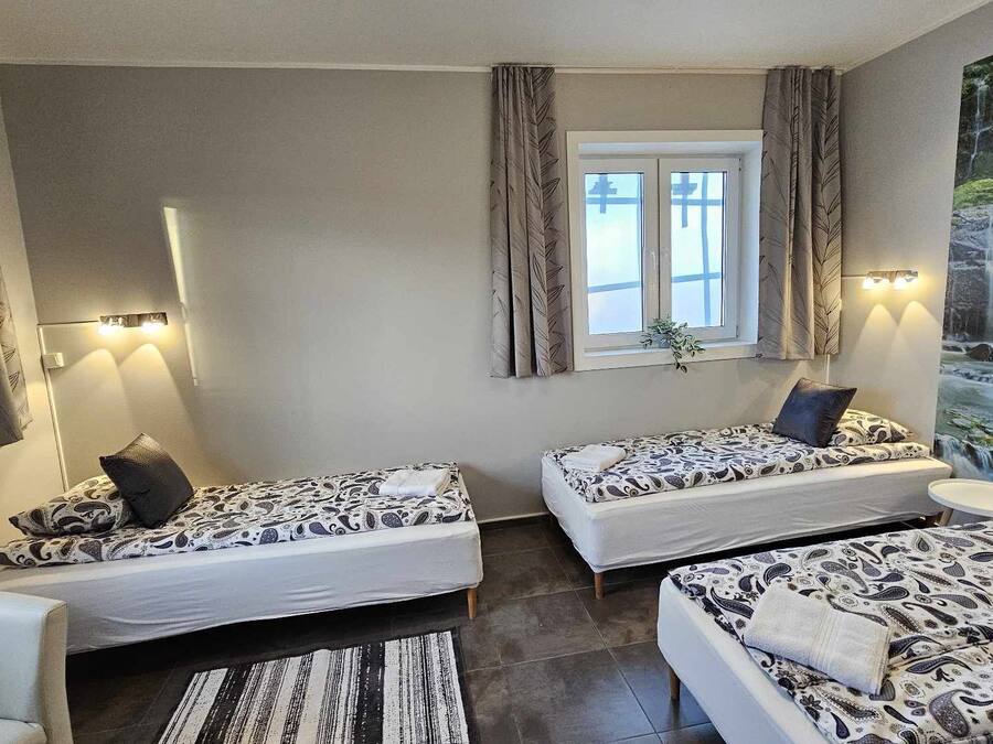 Apartment, 3 Bedrooms | Blackout curtains, free WiFi, bed sheets