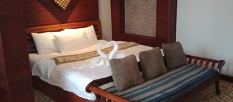 Charming Lao Hotel