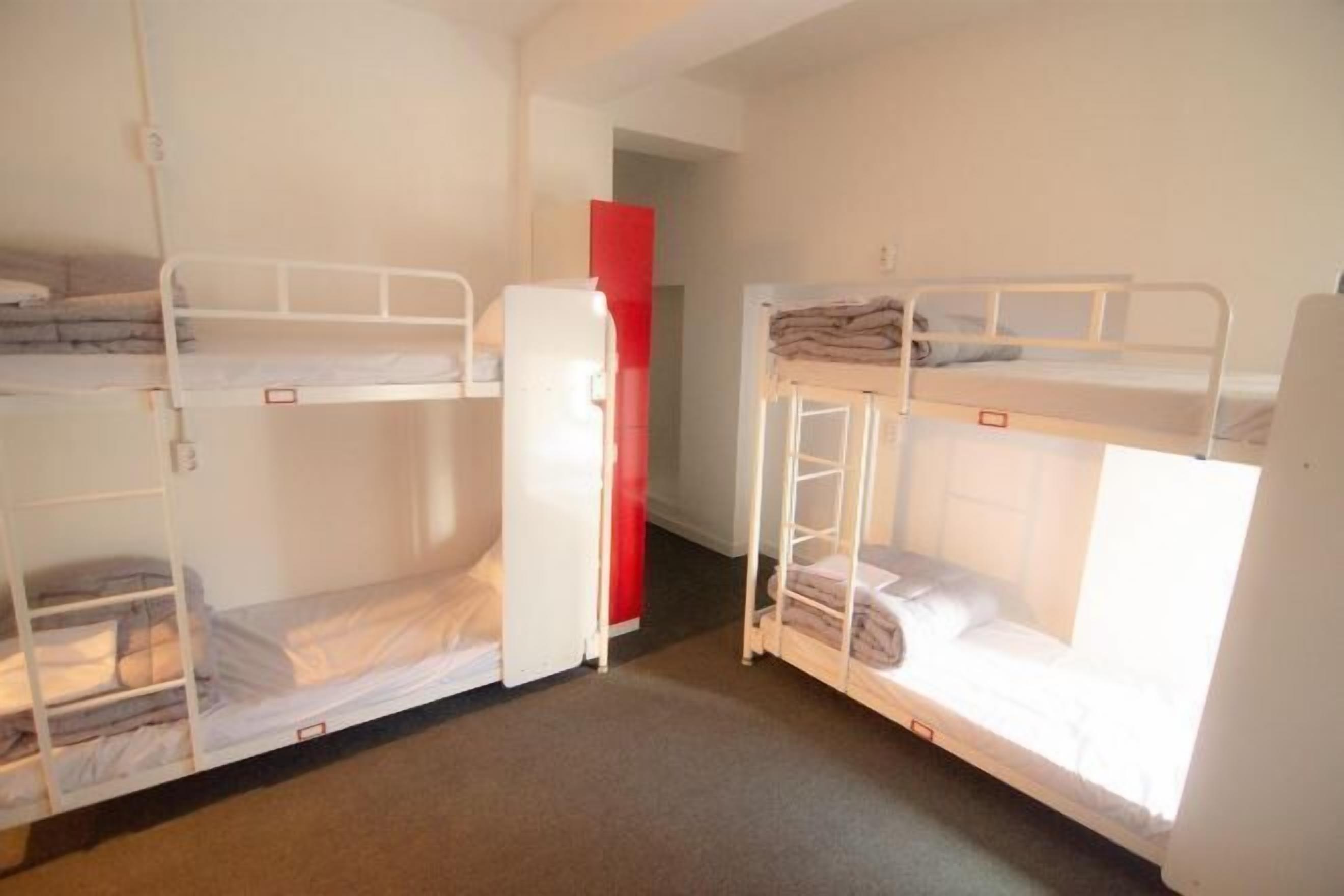 Premium-sengetøj, mørklægningsgardiner, lydisolering, gratis Wi-Fi