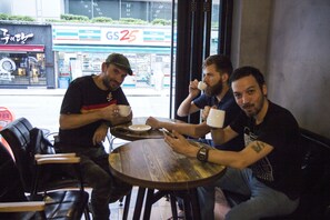 Snack bar - One Way Guesthouse Busan - Hostel (Busan)