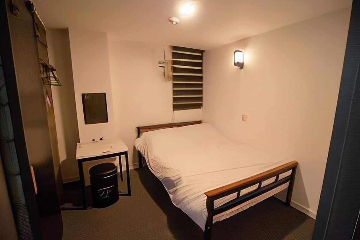 Premium bedding, blackout drapes, soundproofing, free WiFi