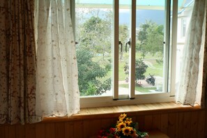 Gallery Quadruple Room, 1 Bedroom, Courtyard View | View from room