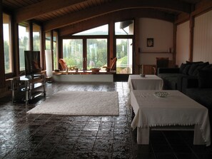 Suite, 4 Schlafzimmer, Nichtraucher | Wohnzimmer