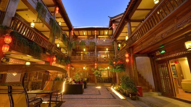 Interior detail - Mountain View Inn (Lijiang)