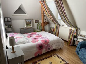 Comfort Double Room | Individually decorated, individually furnished, free WiFi, bed sheets