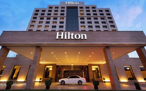 In-room dining - Hilton Dushanbe (Dushanbe)