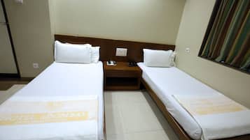 Standard Double Twin Bed | 免費 Wi-Fi、床單