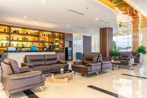 Bar (on property) - Grand Gold Hotel (Da Nang)