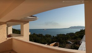 雙人房, 海景 (Room 5) | 1 間臥室、隔音、熨斗/熨衣板、免費無線上網