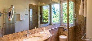 スリッパ、タオル