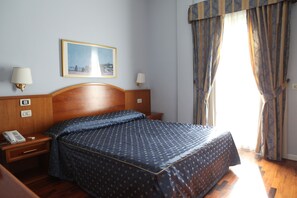Egyptian cotton sheets, premium bedding, minibar, in-room safe - Hotel San Michele (L'Aquila)