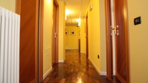 Unclassified image, 2 of 58, button - Hotel San Michele (L'Aquila)