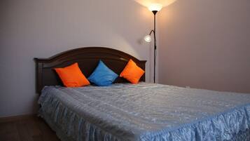 Single Room | 1 bilik tidur, peralatan tempat tidur premium, bar mini, meja