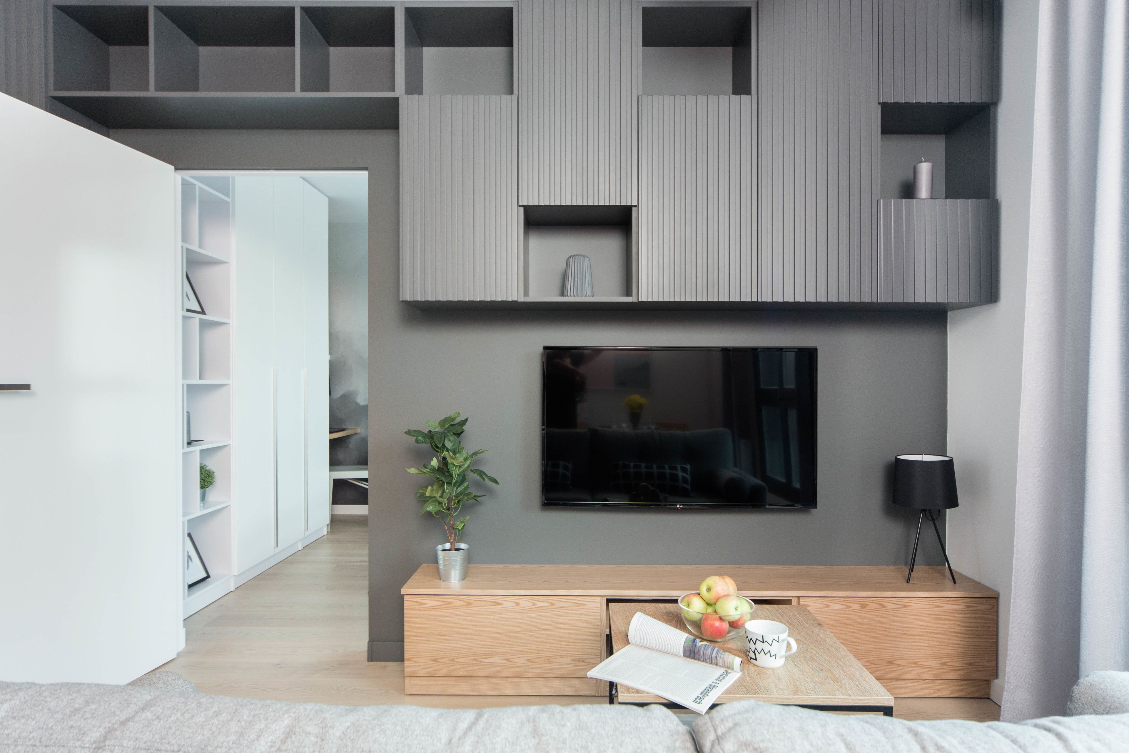 Apartament Deluxe, 1 llit de matrimoni i sofà llit (Silver Grey) | Sala d'estar | Televisor de pantalla plana i estació de connexió per a iPod 