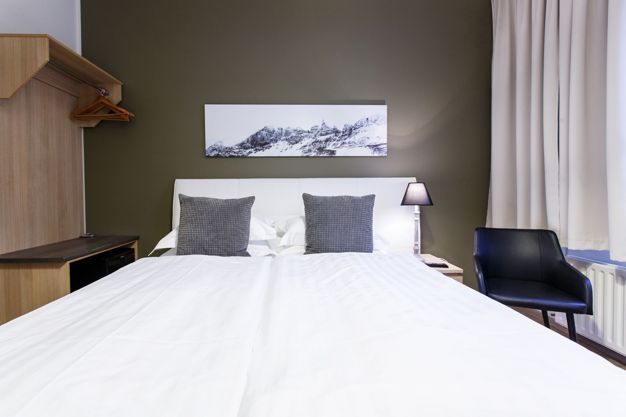 double room, private bathroom | blackout curtains, free wifi, bed sheets