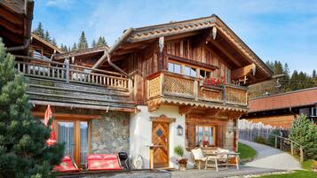 Traditional Bungalow, 3 Bedrooms (excl. 190,00 EUR cleaning fee) | Garden view