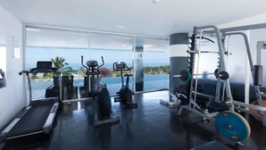 Fitness facility - Sunset Plaza by Wachinee (Karon)