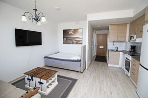 Pro Apartments 3 (Himalajankatu 5 A 58) | Ropa de cama de alta calidad y sistema de insonorización